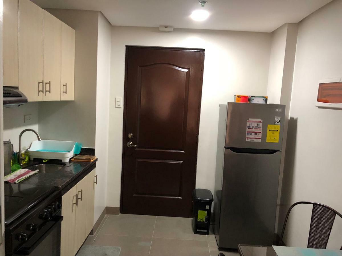 Baguio Central Apartment By Goshenland Baguio City Exteriör bild